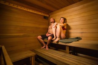 The Raging Elk Adventure Lodging - Fernie - 6