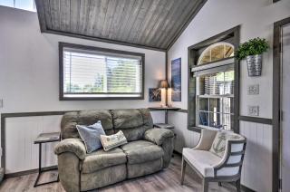 Floating Home on Columbia River with Provided Kayaks - Vancouver - 2