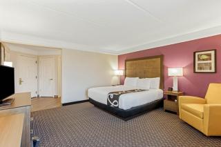 La Quinta Inn & Suites by Wyndham Panama City - 3