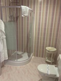 Готель Ангел на Великій Кільцевій - Kiev - 1