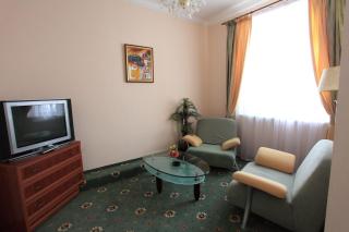 Hotel Mars - Lviv - 9