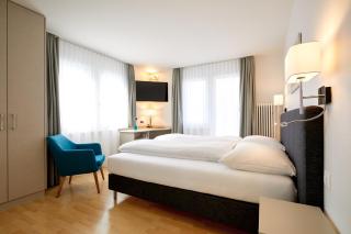 Hotel Schmid & Alfa - Brunnen - 8