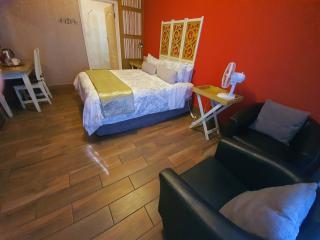 Silverstone Guesthouse - 2