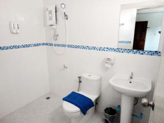Euro Boutique Hotel - Chumphon - 8