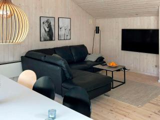8 person holiday home in Nexø - Neksø - 3
