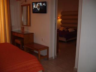 Rhodian Rose Hotel - 9