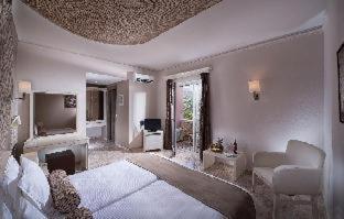 Athina Palace Resort & Spa - 9