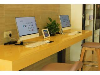 Lavande Hotel Neijiang Hanan Avenue - 5