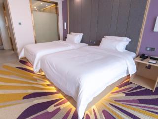 Lavande Hotel Bazhong Fortune Center - Bazhong - 0