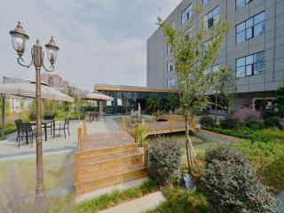 Lavande Hotel Xingyi Jushan Avenue - 9