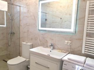 Apartment Sweethome 1 FREE PARKING - Užhorod - 2