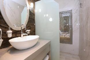 Dionysos Hotel & Suites - Hanioti - 9