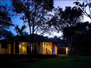 Comilla Bungalow - Gampaha - 1