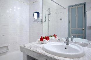 Mare Blue Hotel - 8