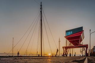 Slapen in een Trechter - Harlingen - 0