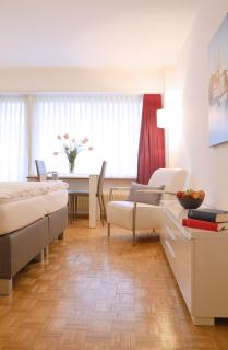 CITY STAY - Forchstrasse - 5