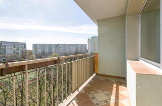 Rooms4Less - 2