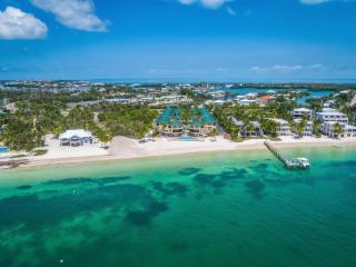 Coco Plum Beach & Tennis Club & Marina - Marathon - 4