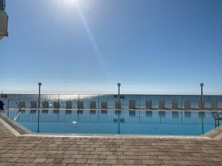 Coco Plum Beach & Tennis Club & Marina - Marathon - 9