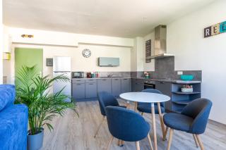 Le 15-GregIMMO-Appart'Hôtel - Montbéliard - 4