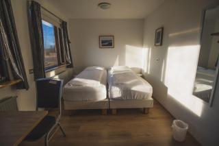 Ormurinn Guesthouse - Egilsstaðir - 2