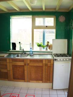 Small, cute and cozy little holiday home - Hippolytushoef - 2