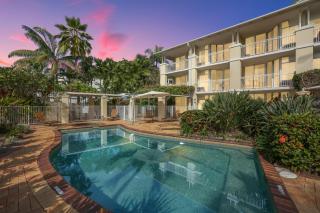 On The Beach Apartments - Trinity Beach - 0