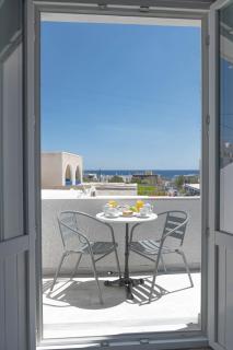 Join Us Low Cost Rooms - Kamari - 3