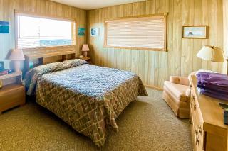 Beachtown Bliss - Rockaway Beach - 1