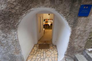 Studio Apartment Nihar - Cres - 3