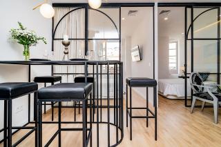 Unbeatable views of Puerta del Sol by Batuecas - 3