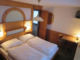 Gästehaus Schneeberger - 9