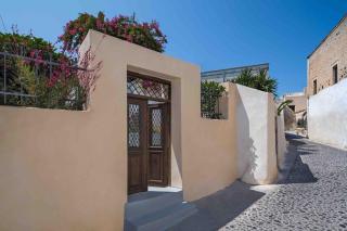 Sandandstone villa Santorini - Megalochori - 1