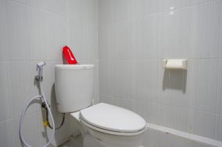 RedDoorz near Lippo Plaza Buton - Baubau - 4