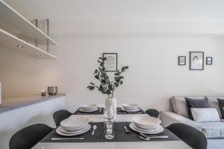 Modern apartment close to Martigny train station - 5