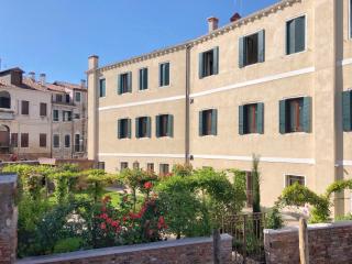 Madama Garden Retreat - Venice - 9