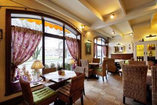 Hotelik & Restauracja Złota Kaczka - Zgorzelec - 3