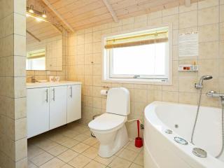 Three-Bedroom Holiday home in Højby 1 - Højby - 7