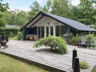 6 person holiday home in Fårvang-By Traum - 0