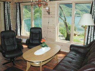 Two-Bedroom Holiday home in Olden 3 - Olden - 9