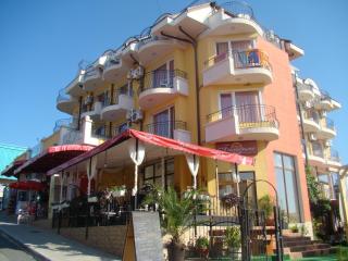 Hotel Bellisimo - Lozenets - 3
