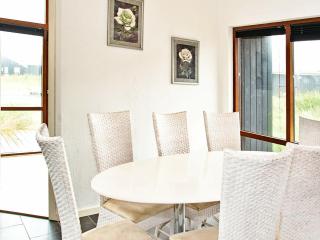 8 person holiday home in Ulfborg-By Traum - Thorsminde - 4