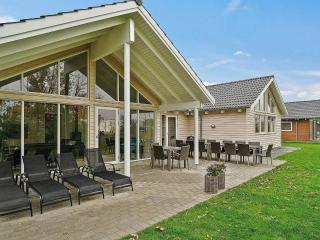 18 person holiday home in Hasselberg - Kappeln - 9