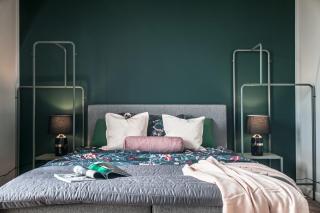 M&J Apartments - Garden Gates - 7