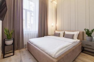 Royal VIP Prospekt Shevchenka 3 - 4