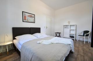 Gästehaus Schlossgarten - 6