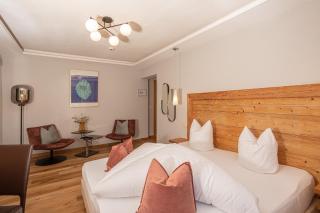 Boutiquehotel Berghof - 9