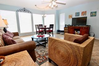 Waterwheel Retreat - New Braunfels - 8