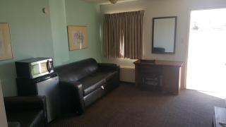Lake Eufaula Inn & Suites - Checotah - 5