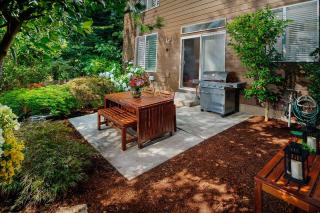 Beaverton Creek Cottage - 6